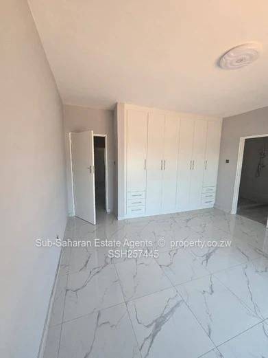  2 New 3-Bed Houses — Mainway Meadows, modern kitchen & ensuite