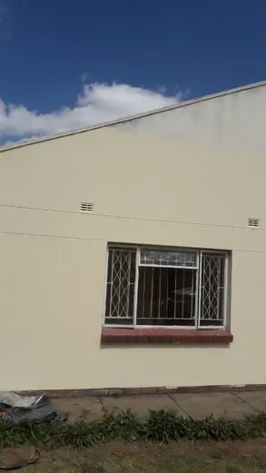Neat Garden Flat