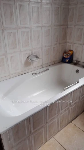 House To Let!!!