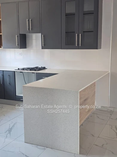  2 New 3-Bed Houses — Mainway Meadows, modern kitchen & ensuite