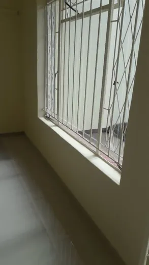 Neat Garden Flat